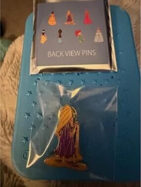 Rapunzel Back View Enamel Pin- Japan Exclusive